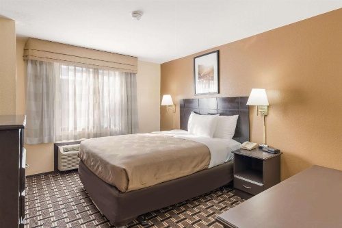 Quality Inn Clovis image 16
