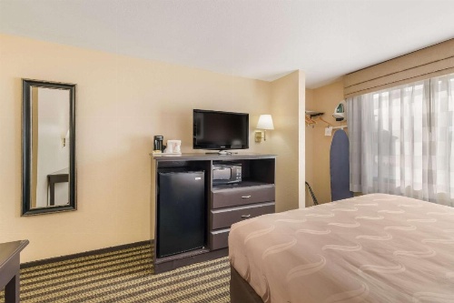 Quality Inn Clovis image 18