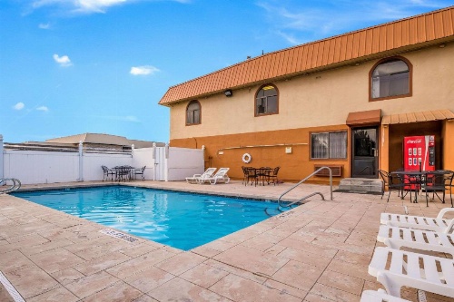 Quality Inn Clovis image 9